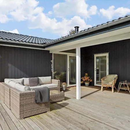 30530-odder-egevaenget-16 Holiday home